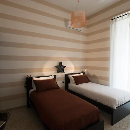 Bed And Breakfast Palazzo Natella Panzió 3*