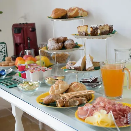 Panzió Bed And Breakfast Palazzo Natella 3*
